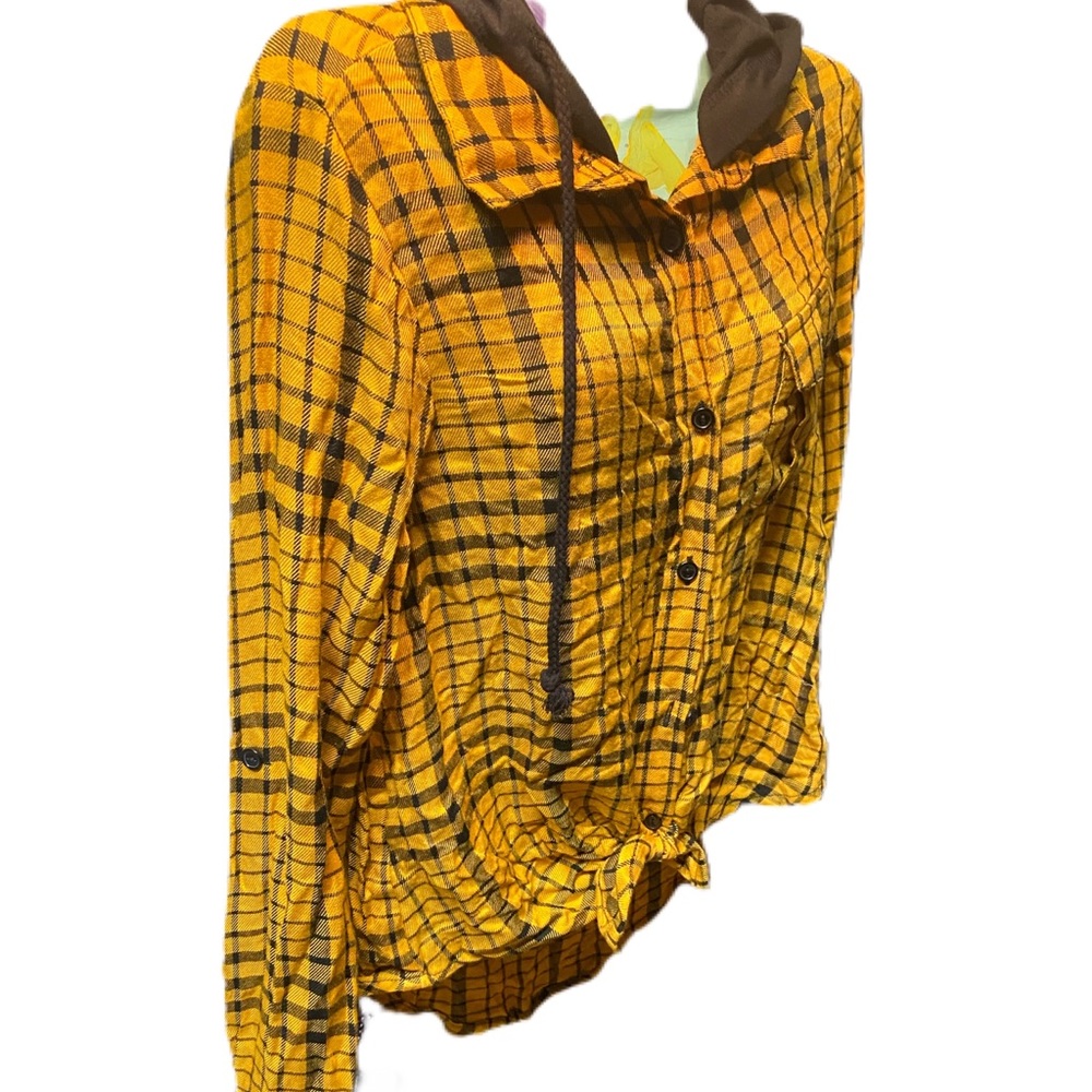 Hooded high-low tie front button down